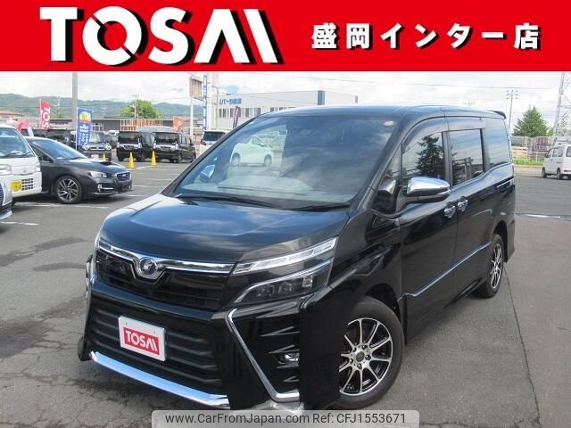 toyota voxy 2018 CFJ1553671 image 1