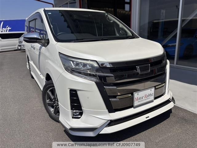 toyota noah 2019 -TOYOTA--Noah DAA-ZWR80W--ZWR80-0404252---TOYOTA--Noah DAA-ZWR80W--ZWR80-0404252- image 1
