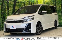 toyota voxy 2017 CFJ1757081
