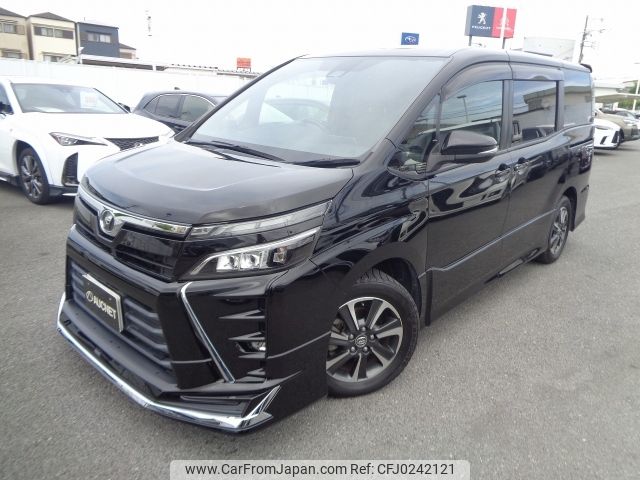 toyota voxy 2017 -TOYOTA--Voxy DBA-ZRR80W--ZRR80-0358611---TOYOTA--Voxy DBA-ZRR80W--ZRR80-0358611- image 1