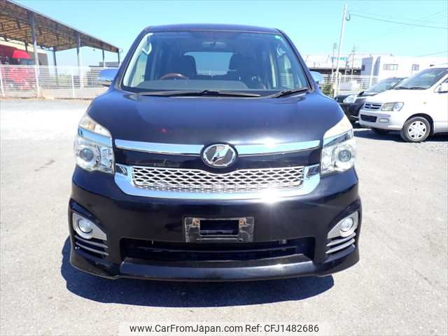 toyota voxy 2013 CFJ1482686 image 1