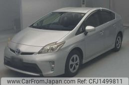 toyota prius 2013 CFJ1499811