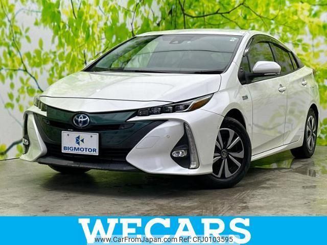 toyota prius-phv 2018 quick_quick_DLA-ZVW52_ZVW52-3080267 image 1