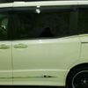 toyota noah 2017 quick_quick_DAA-ZWR80W_ZWR80-0301989 image 7