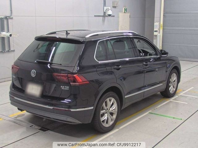 volkswagen tiguan 2019 -VOLKSWAGEN--VW Tiguan 5NDFGF-WVGZZZ5NZKW870691---VOLKSWAGEN--VW Tiguan 5NDFGF-WVGZZZ5NZKW870691- image 2