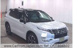mitsubishi outlander-phev 2022 CFJ1804602