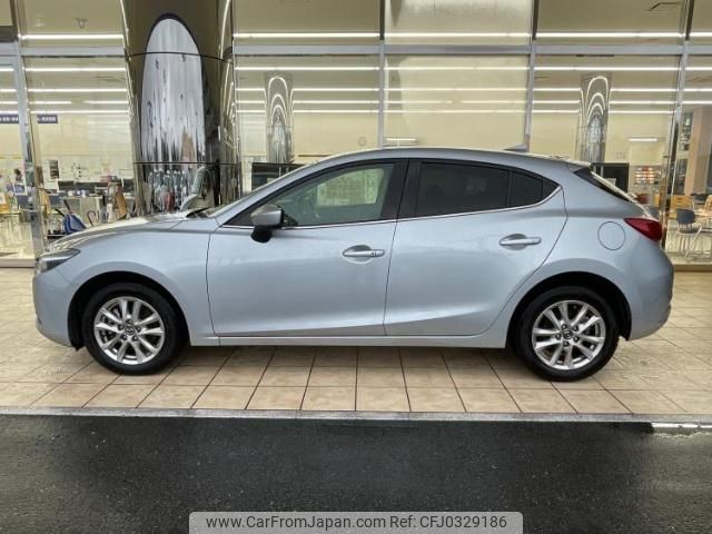 mazda axela 2017 quick_quick_LDA-BMLFS_BMLFS-107400 image 2