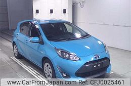 toyota aqua 2017 -TOYOTA--AQUA NHP10-6637677---TOYOTA--AQUA NHP10-6637677-