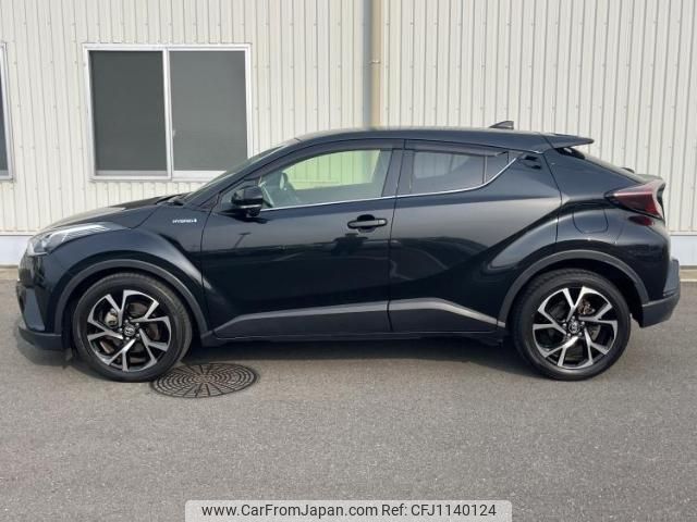 toyota c-hr 2017 quick_quick_DAA-ZYX10_ZYX10-2064559 image 2