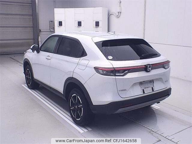 honda vezel 2022 CFJ1642658 image 2