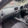 mazda axela 2018 CFJ1749775 image 4