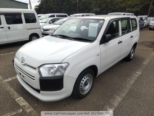 toyota probox 2017 CFJ1893701 image 1