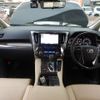 toyota vellfire 2018 -TOYOTA--Vellfire DBA-GGH30W--GGH30-0029589---TOYOTA--Vellfire DBA-GGH30W--GGH30-0029589- image 17