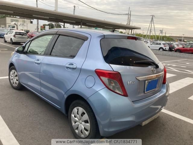 toyota vitz 2012 CFJ1834771 image 2