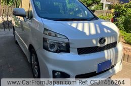 toyota voxy 2011 -TOYOTA--Voxy DBA-ZRR70W--ZRR70-0422653---TOYOTA--Voxy DBA-ZRR70W--ZRR70-0422653-