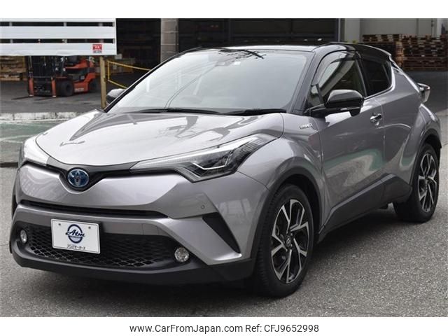 toyota c-hr 2018 -TOYOTA--C-HR DAA-ZYX10--ZYX10-2111736---TOYOTA--C-HR DAA-ZYX10--ZYX10-2111736- image 1