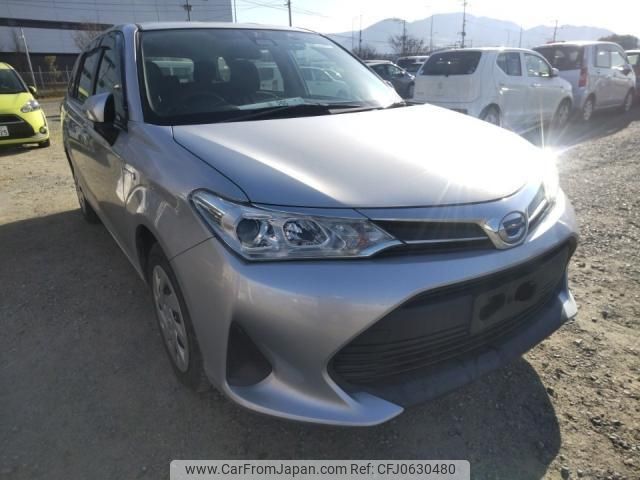 toyota corolla-fielder 2017 quick_quick_DAA-NKE165G_NKE165-7168061 image 2