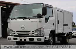mazda titan 2016 GOO_NET_EXCHANGE_0230013A30250613W001