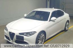 alfa-romeo giulia 2019 -ALFA ROMEO--Alfa Romeo Giulia ABA-95220--ZAREAEKN7H7568649---ALFA ROMEO--Alfa Romeo Giulia ABA-95220--ZAREAEKN7H7568649-