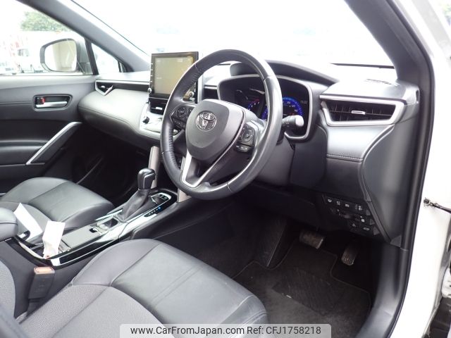 toyota corolla-cross 2022 CFJ1758218 image 2