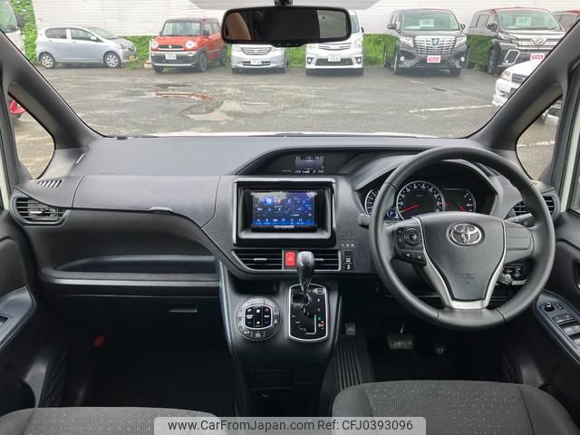 toyota voxy 2015 quick_quick_ZRR85G_ZRR85-0035529 image 2