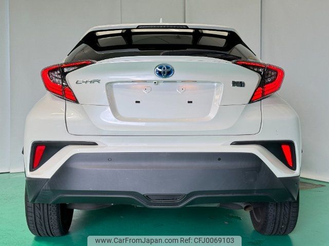 toyota c-hr 2017 -TOYOTA--C-HR ZYX10--2012842---TOYOTA--C-HR ZYX10--2012842- image 2