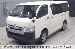 toyota regiusace-van 2015 CFJ1595741
