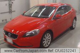 volvo v40 2015 -VOLVO 【柏 300ﾈ 67】--Volvo V40 DBA-MB4154T--YV1MV2920G2276954---VOLVO 【柏 300ﾈ 67】--Volvo V40 DBA-MB4154T--YV1MV2920G2276954-