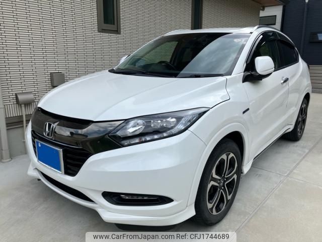 honda vezel 2017 CFJ1744689 image 1