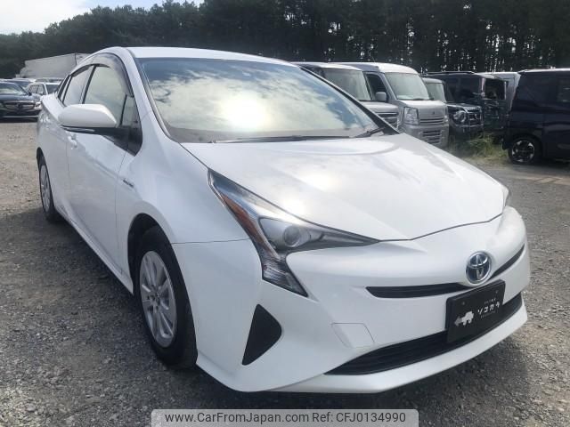 toyota prius 2017 -TOYOTA--Prius DAA-ZVW50--ZVW50-6082104---TOYOTA--Prius DAA-ZVW50--ZVW50-6082104- image 1