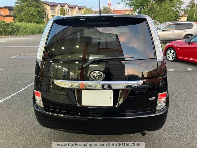 toyota isis 2016 CFJ1657355 image 2