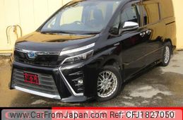 toyota voxy 2018 CFJ1827050