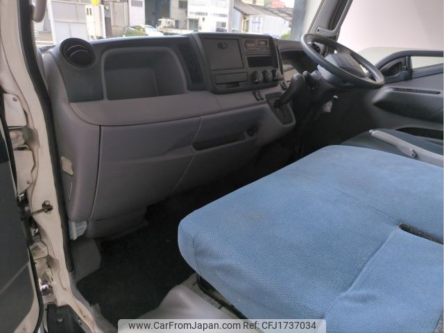 mitsubishi-fuso canter 2015 CFJ1737034 image 2