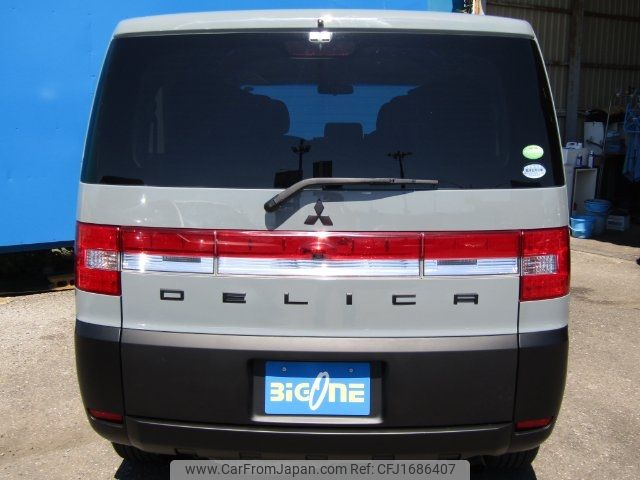mitsubishi delica-d5 2012 CFJ1686407 image 2
