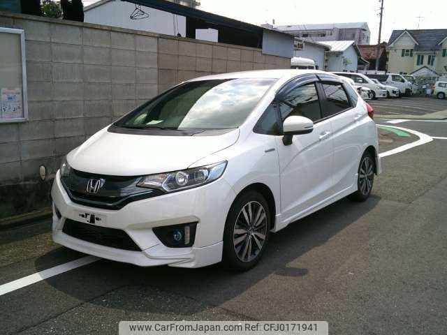 honda fit 2015 -HONDA--Fit DAA-GP5--GP5-3221702---HONDA--Fit DAA-GP5--GP5-3221702- image 1