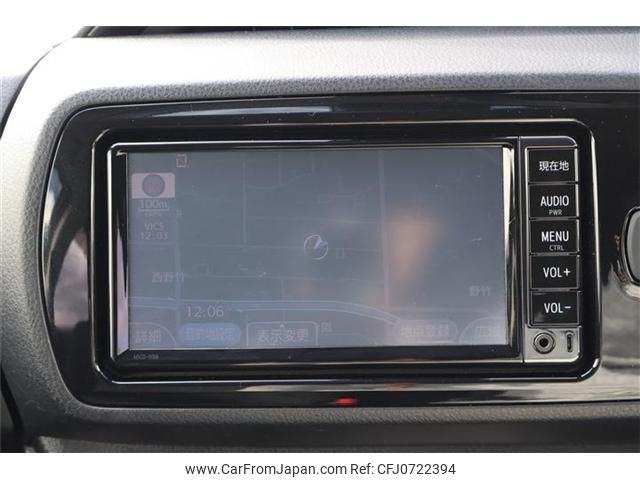 toyota vitz 2017 -TOYOTA--Vitz DAA-NHP130--NHP130-2011451---TOYOTA--Vitz DAA-NHP130--NHP130-2011451- image 2