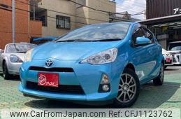 toyota aqua 2012 -TOYOTA--AQUA DAA-NHP10--NHP10-2113556---TOYOTA--AQUA DAA-NHP10--NHP10-2113556-