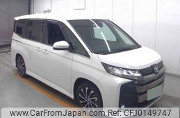 toyota noah 2023 quick_quick_6AA-ZWR90W_ZWR90-0078880