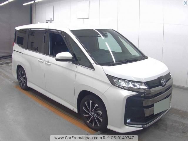 toyota noah 2023 quick_quick_6AA-ZWR90W_ZWR90-0078880 image 1