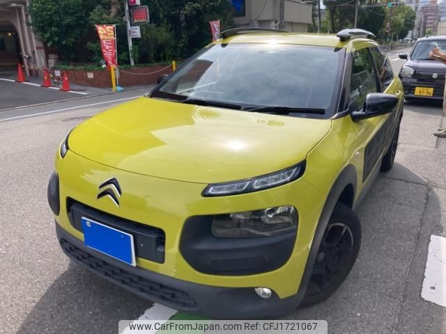 citroen c4 2017 CFJ1721067 image 1