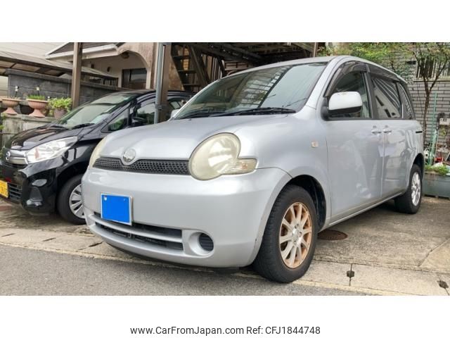 toyota sienta 2004 CFJ1844748 image 1