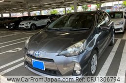 toyota aqua 2012 -TOYOTA--AQUA DAA-NHP10--NHP10-6100109---TOYOTA--AQUA DAA-NHP10--NHP10-6100109-