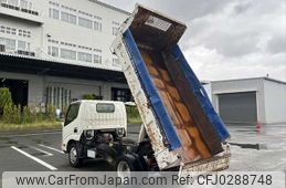 hino dutro 2012 NIKYO_FE47302