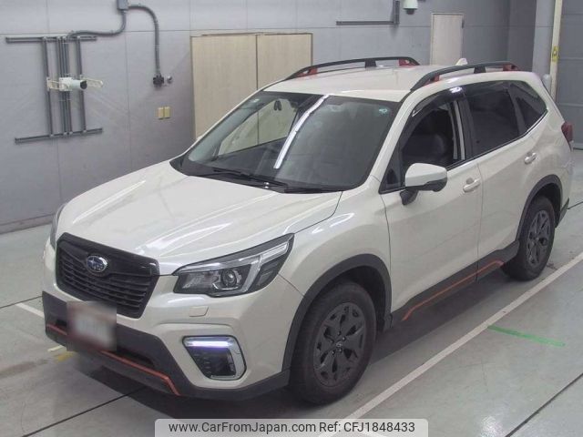 subaru forester 2018 CFJ1848433 image 1