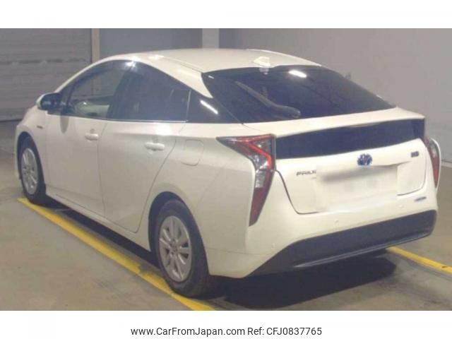 toyota prius 2017 quick_quick_DAA-ZVW50_8049111 image 2