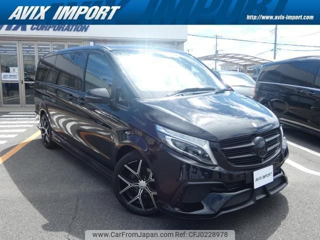 mercedes-benz v-class 2017 quick_quick_447811_WDF44781323238567 image 1