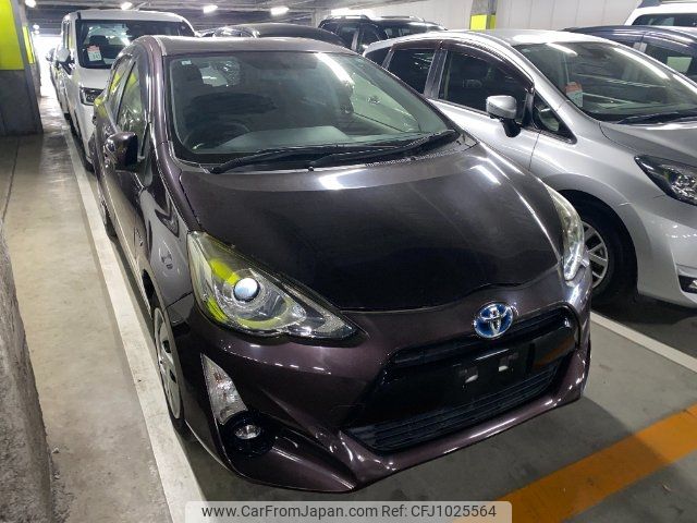 toyota aqua 2015 -TOYOTA--AQUA NHP10--2411943---TOYOTA--AQUA NHP10--2411943- image 2