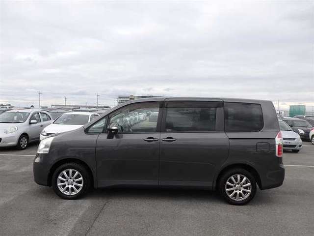 2008 Toyota Noah ZRR70G 2WD - Car Price $3,100