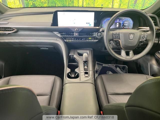 toyota crown 2023 CFJ1660318 image 2