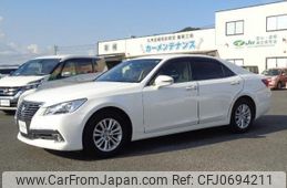 toyota crown 2014 -TOYOTA--Crown GRS210--6011406---TOYOTA--Crown GRS210--6011406-